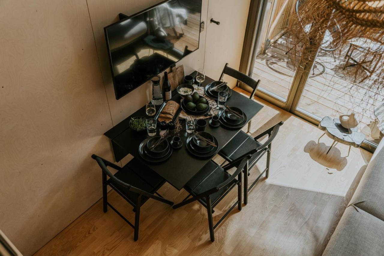 Slowood Apartment